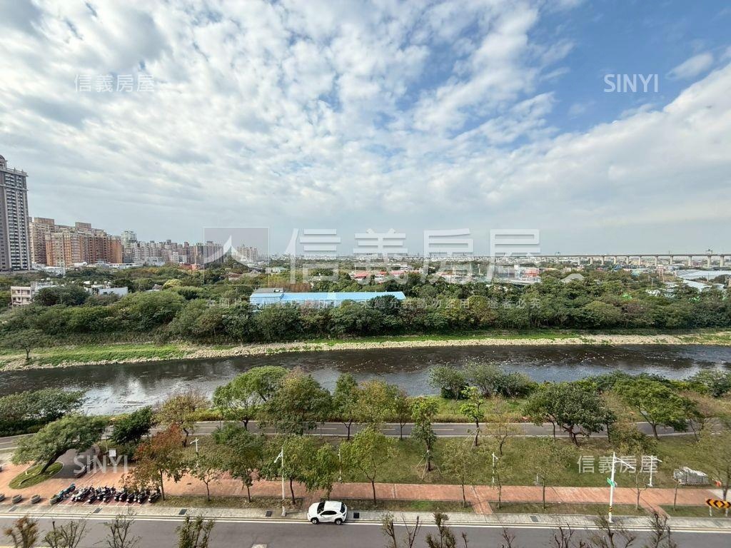 天濶水岸景觀宅獨立大車位房屋室內格局與周邊環境