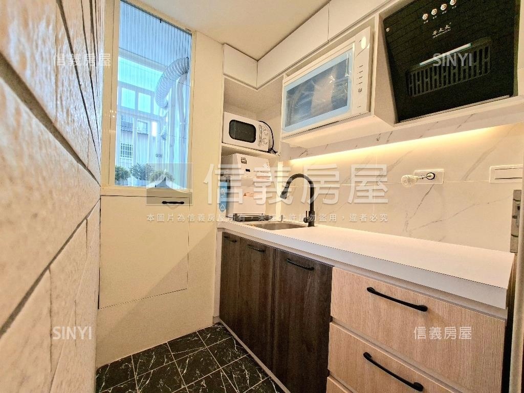 西區愛在梅川精緻裝潢美宅房屋室內格局與周邊環境