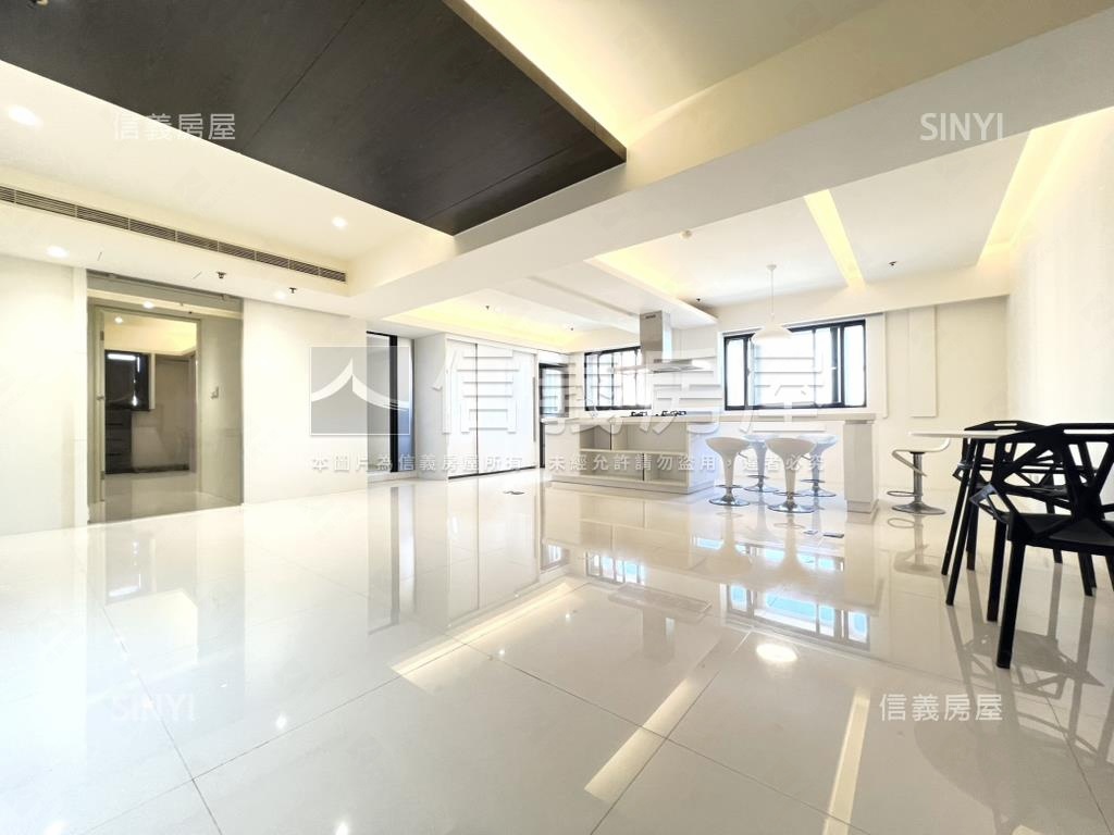 文化國寶·次頂樓兩房車位房屋室內格局與周邊環境