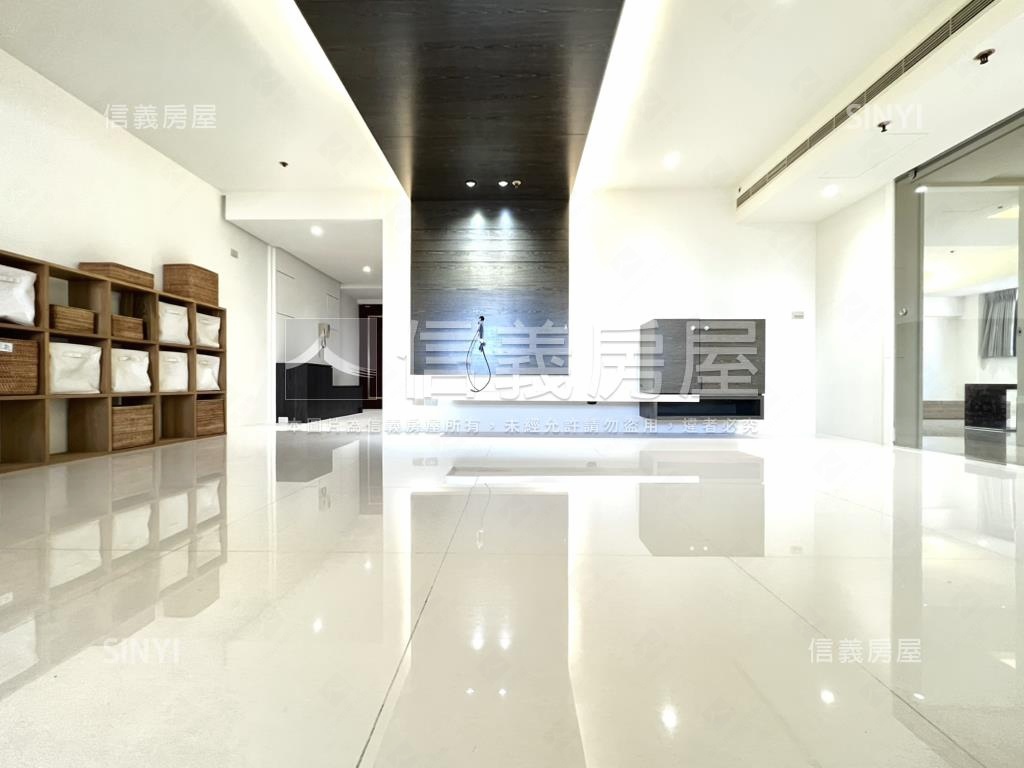 文化國寶·次頂樓兩房車位房屋室內格局與周邊環境