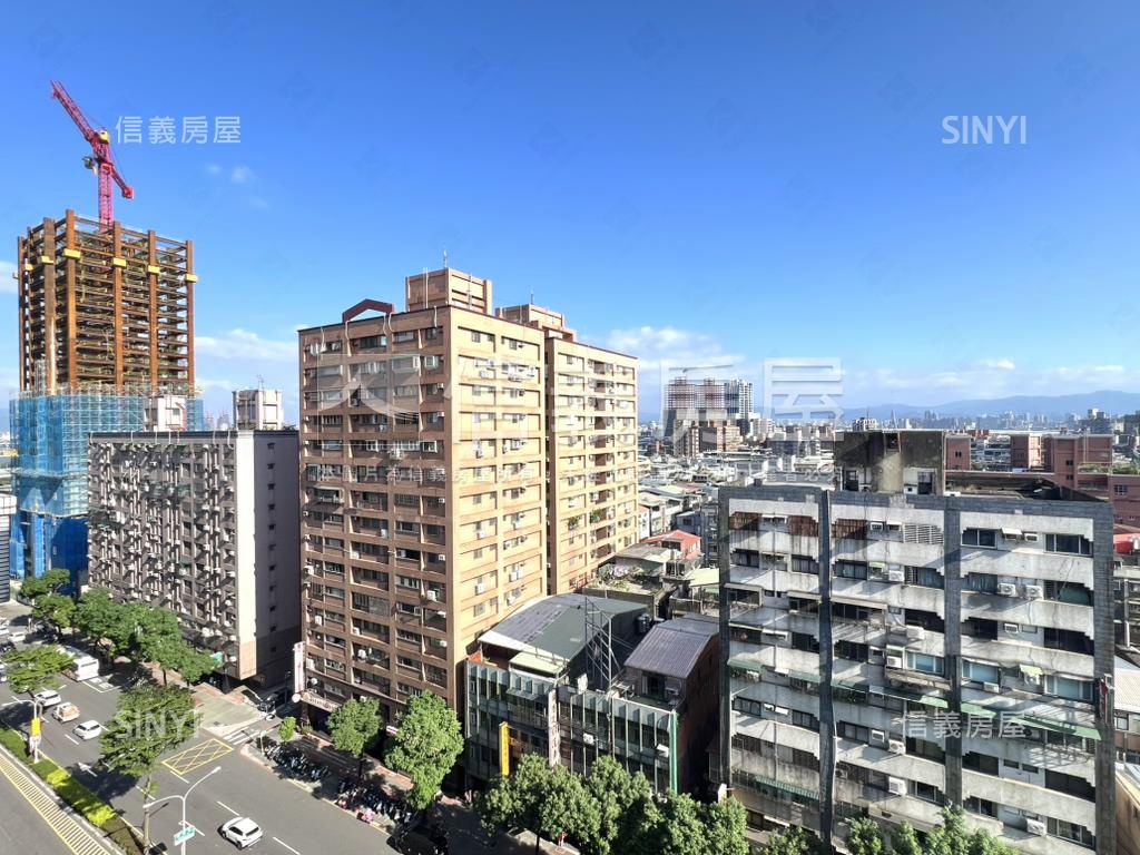 文化國寶·次頂樓兩房車位房屋室內格局與周邊環境