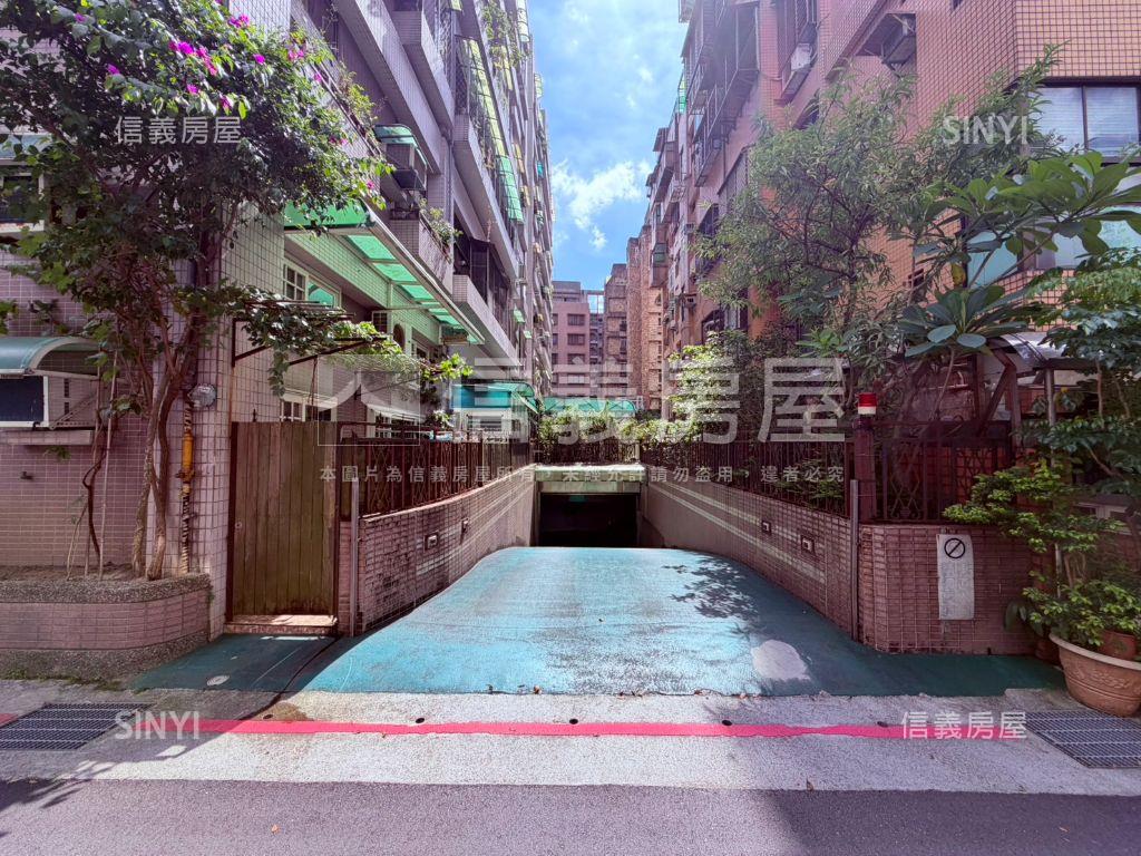 ★長堤★車位房屋室內格局與周邊環境