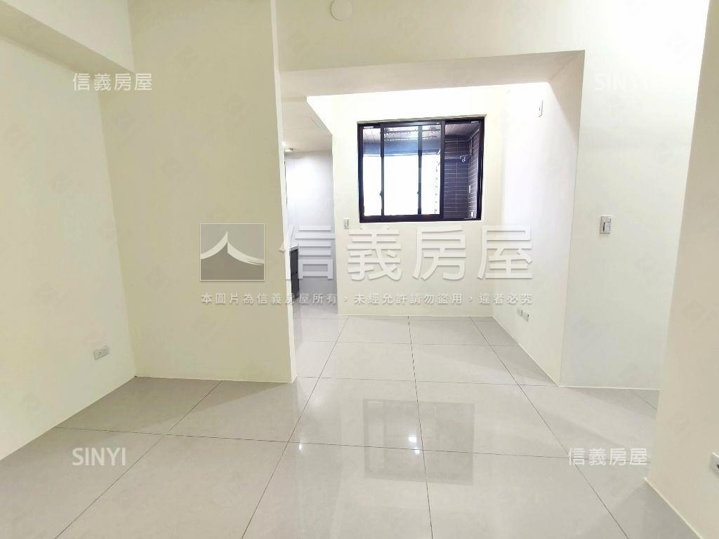 信義高樓景觀露台３房房屋室內格局與周邊環境