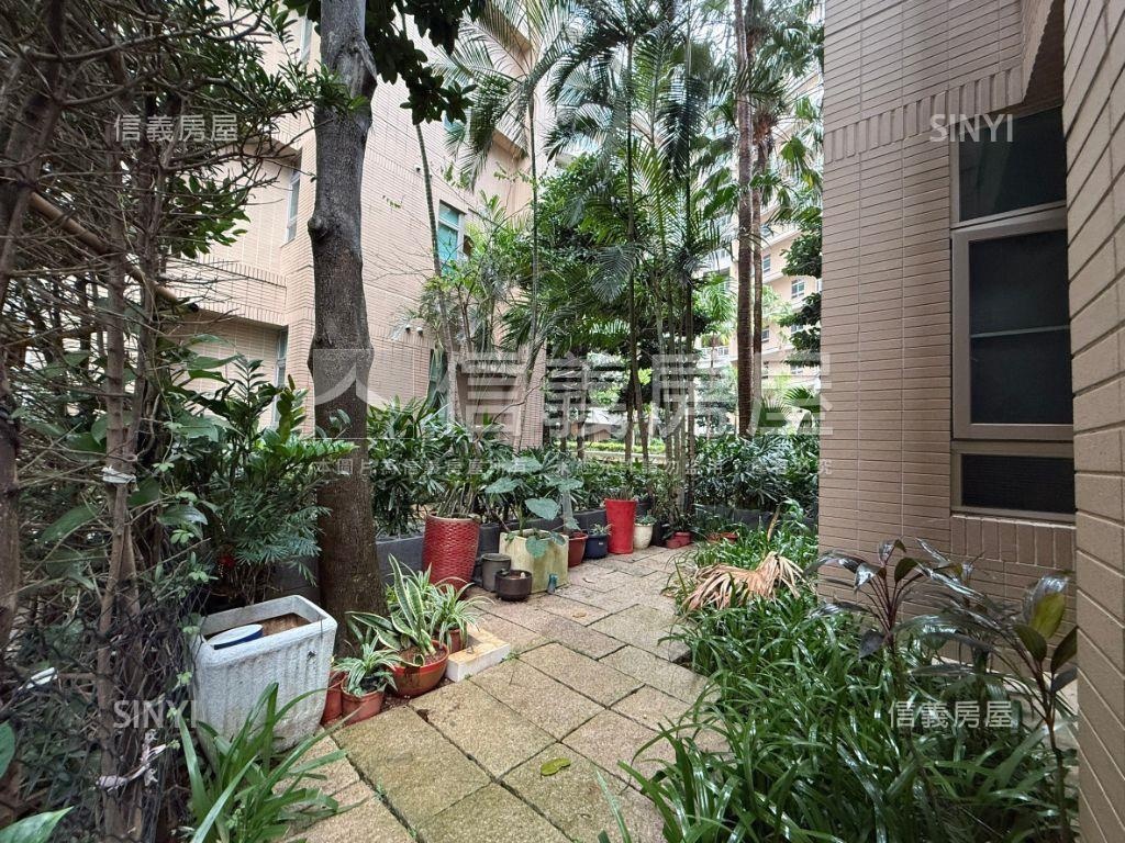 東方麗池＊挑高一樓庭院戶房屋室內格局與周邊環境