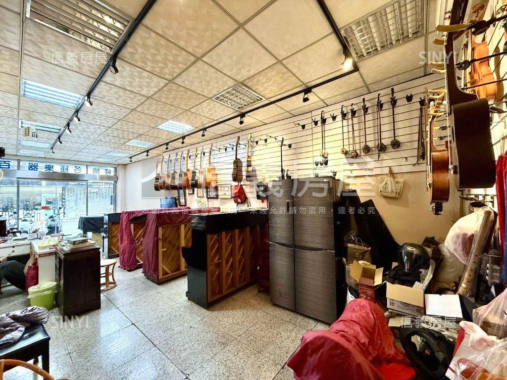 竹東高中旁｜東寧路透店房屋室內格局與周邊環境