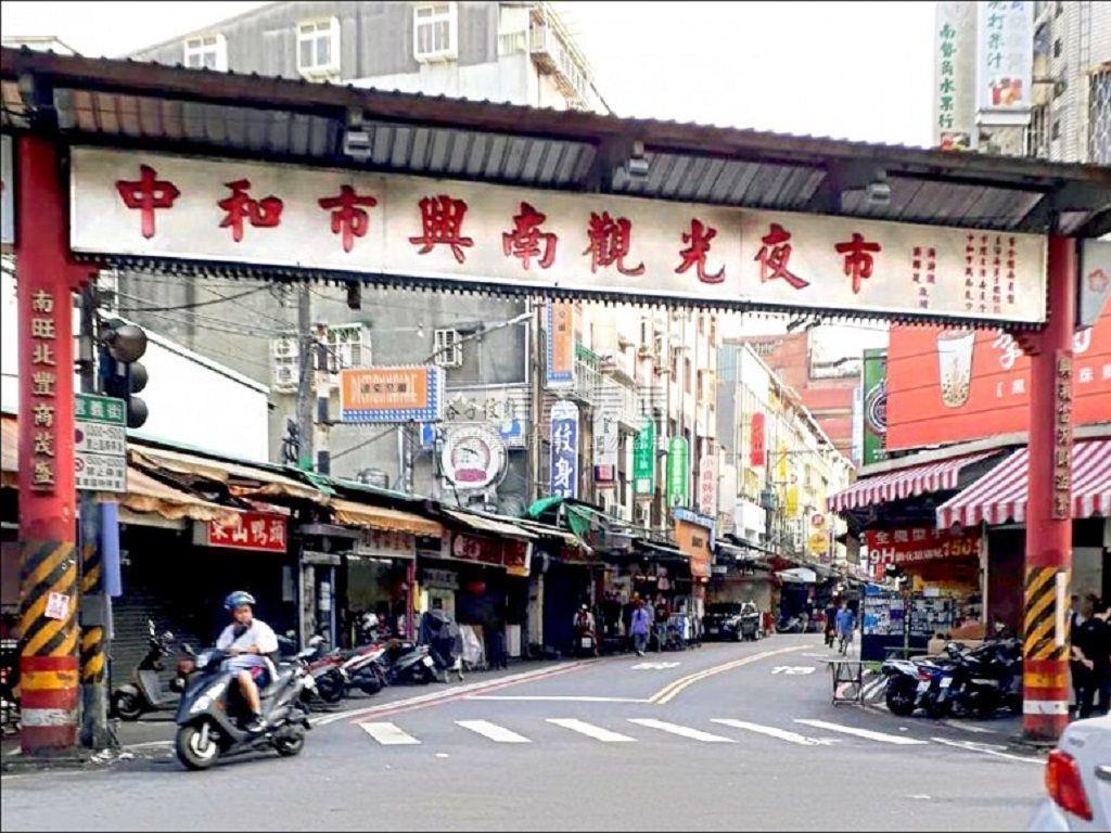 都更黃金店面透天房屋室內格局與周邊環境