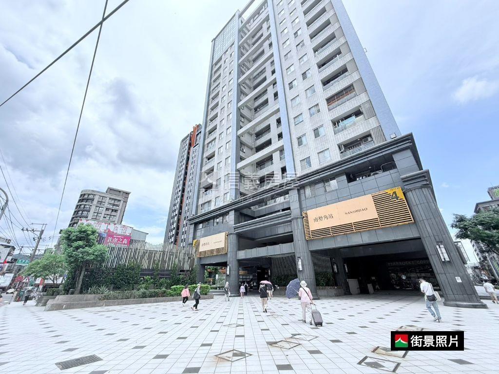 都更黃金店面透天房屋室內格局與周邊環境