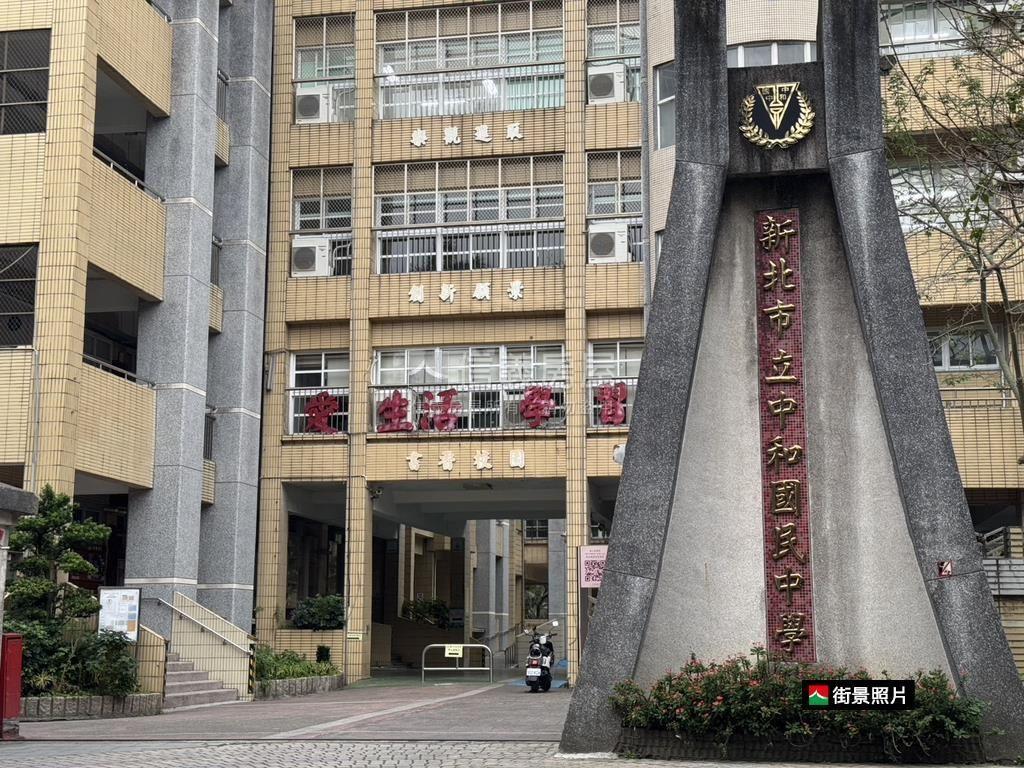 都更黃金店面透天房屋室內格局與周邊環境