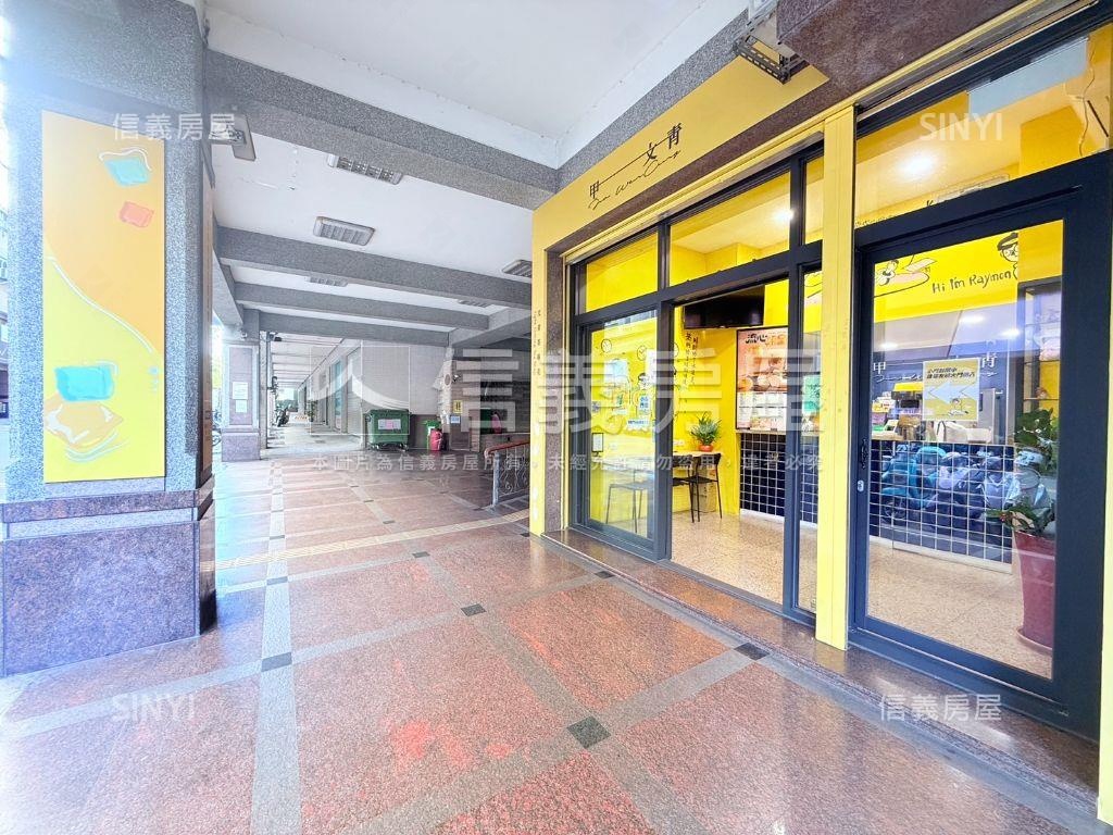 近逢甲人潮多起家金店面房屋室內格局與周邊環境