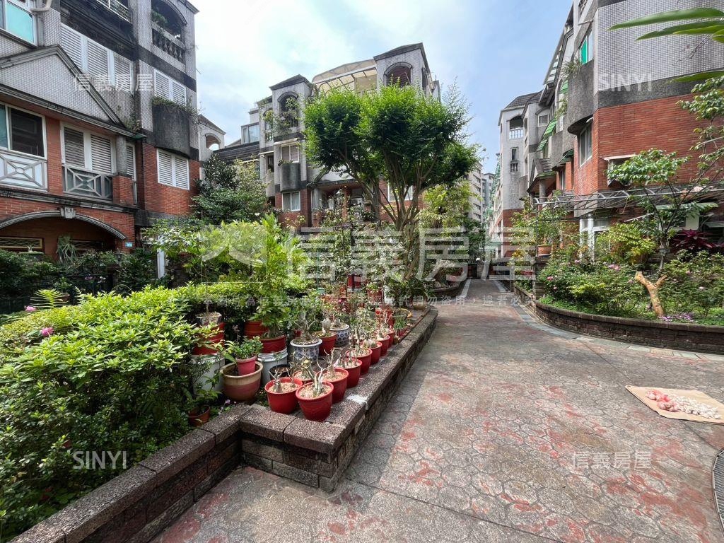 國產氣派尊榮美透天房屋室內格局與周邊環境