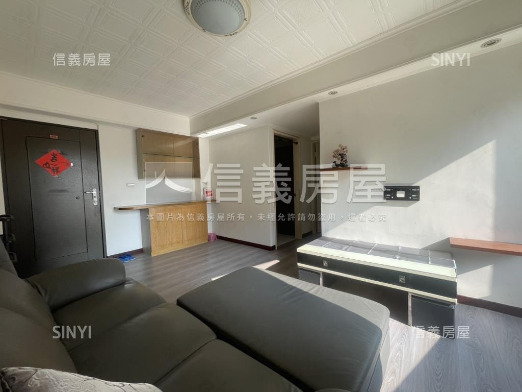 復興華廈三房車位房屋室內格局與周邊環境