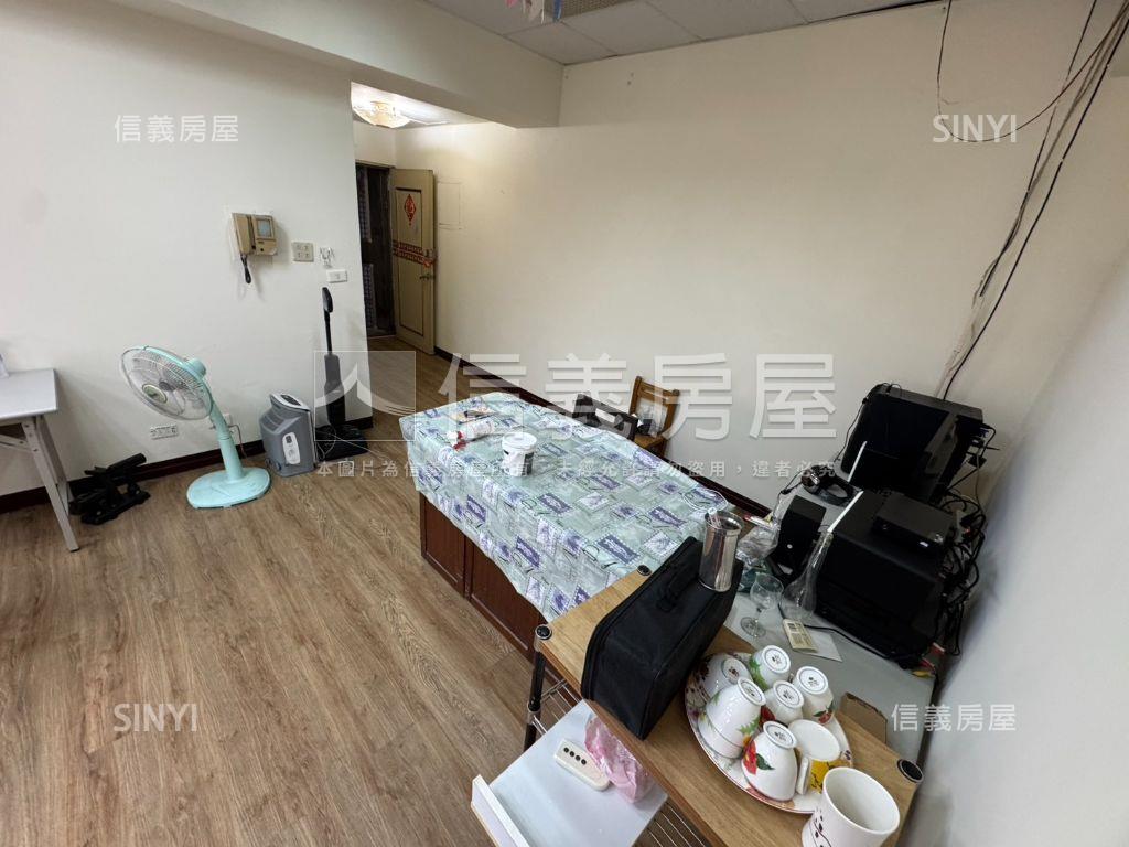 專任☆近中壢車站龍門天下房屋室內格局與周邊環境