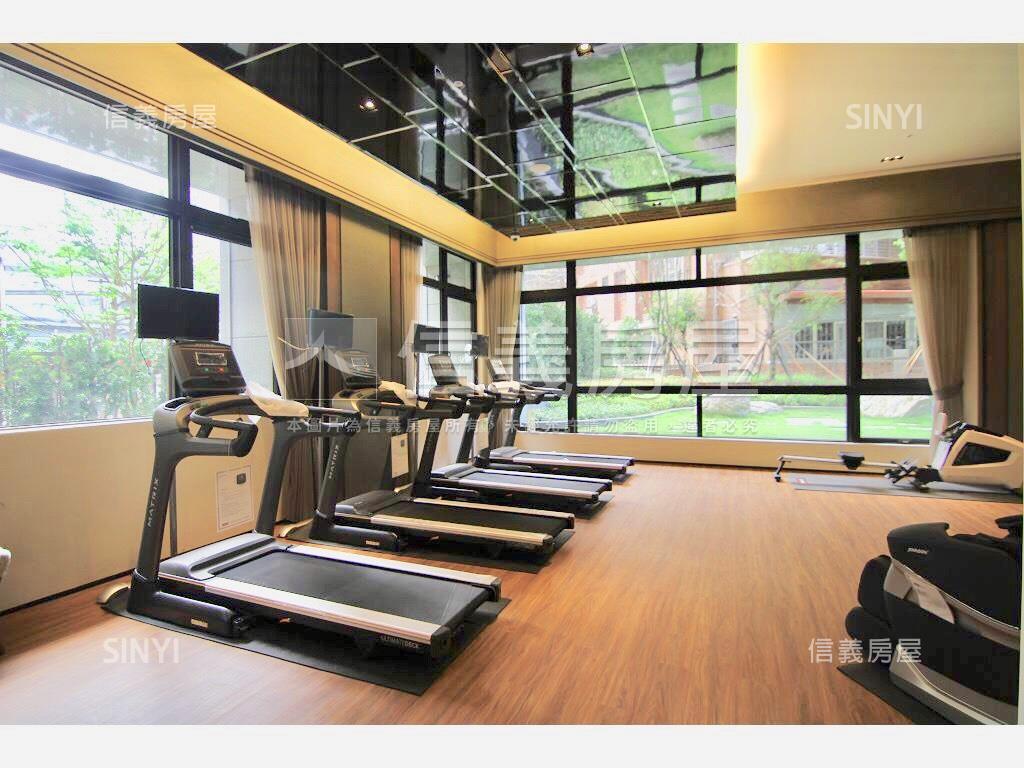 景安美境綠謐三房車位房屋室內格局與周邊環境