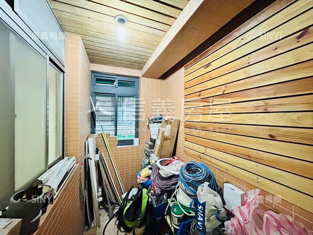 長安街大坪數黃金三樓房屋室內格局與周邊環境