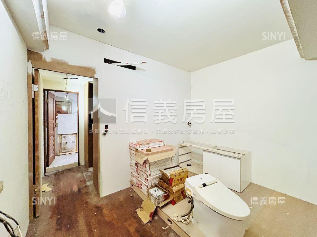 長安街大坪數黃金三樓房屋室內格局與周邊環境