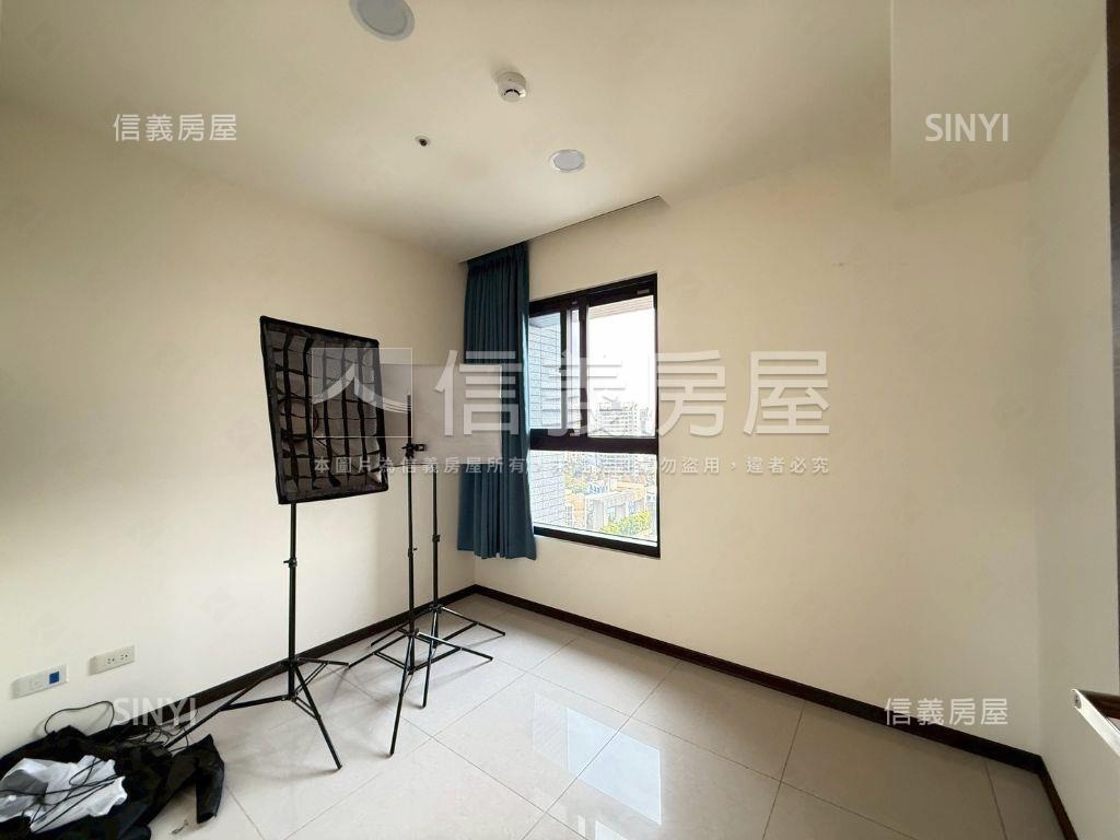 博識。大墩學區四房平車房屋室內格局與周邊環境