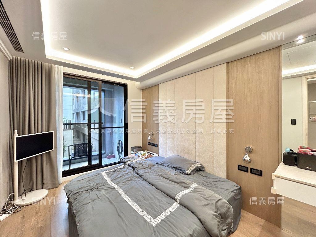 精銳花千樹．臨路雙車別墅房屋室內格局與周邊環境