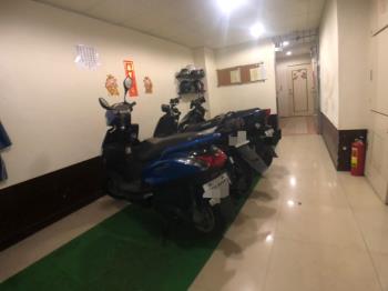 銘傳旁１１間套房收租透天