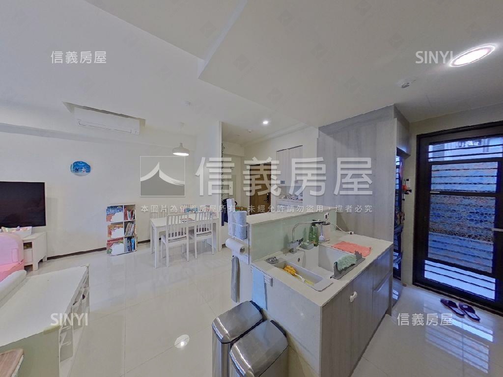 鄉林左岸三房雙車位房屋室內格局與周邊環境