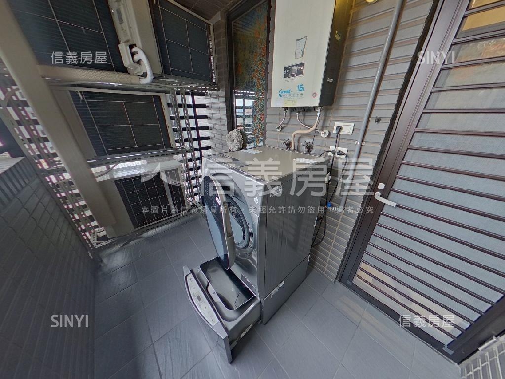 鄉林左岸三房雙車位房屋室內格局與周邊環境