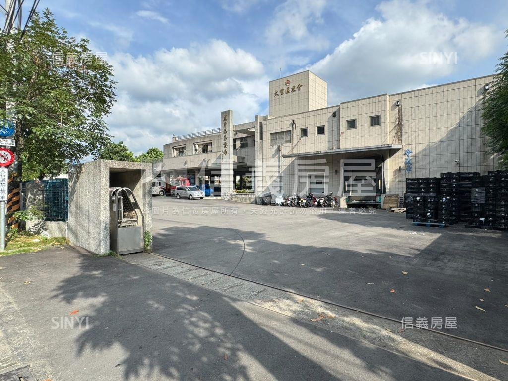 大里兩房平車甜甜低總價房屋室內格局與周邊環境