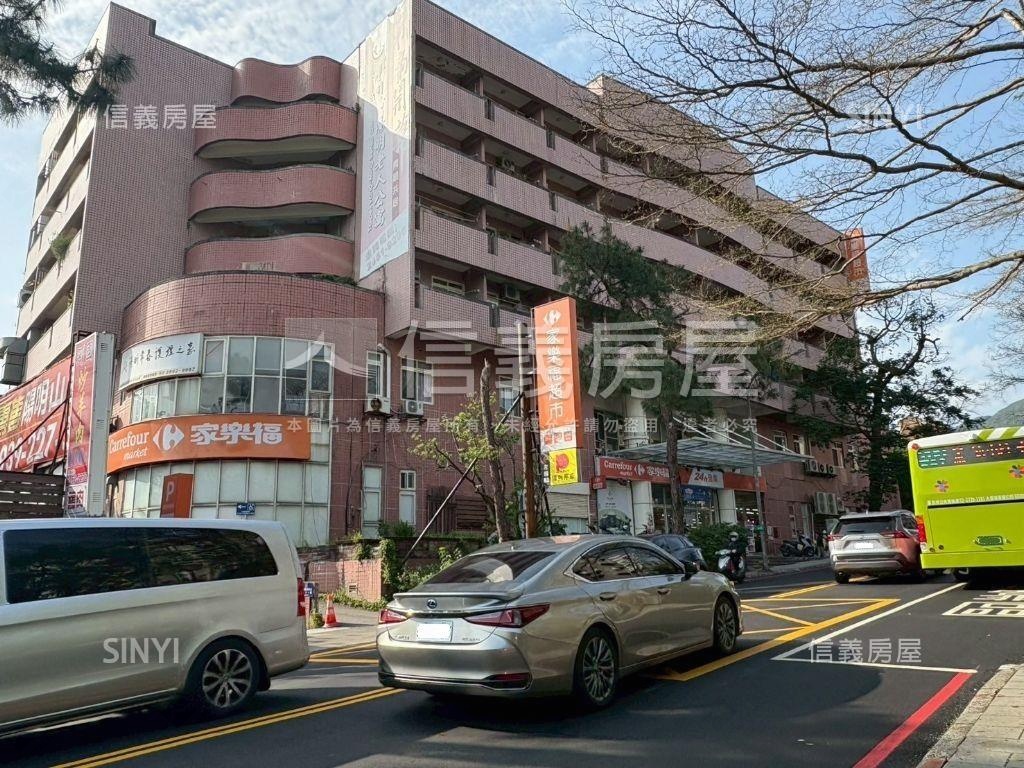 陽明山大土地別墅房屋室內格局與周邊環境