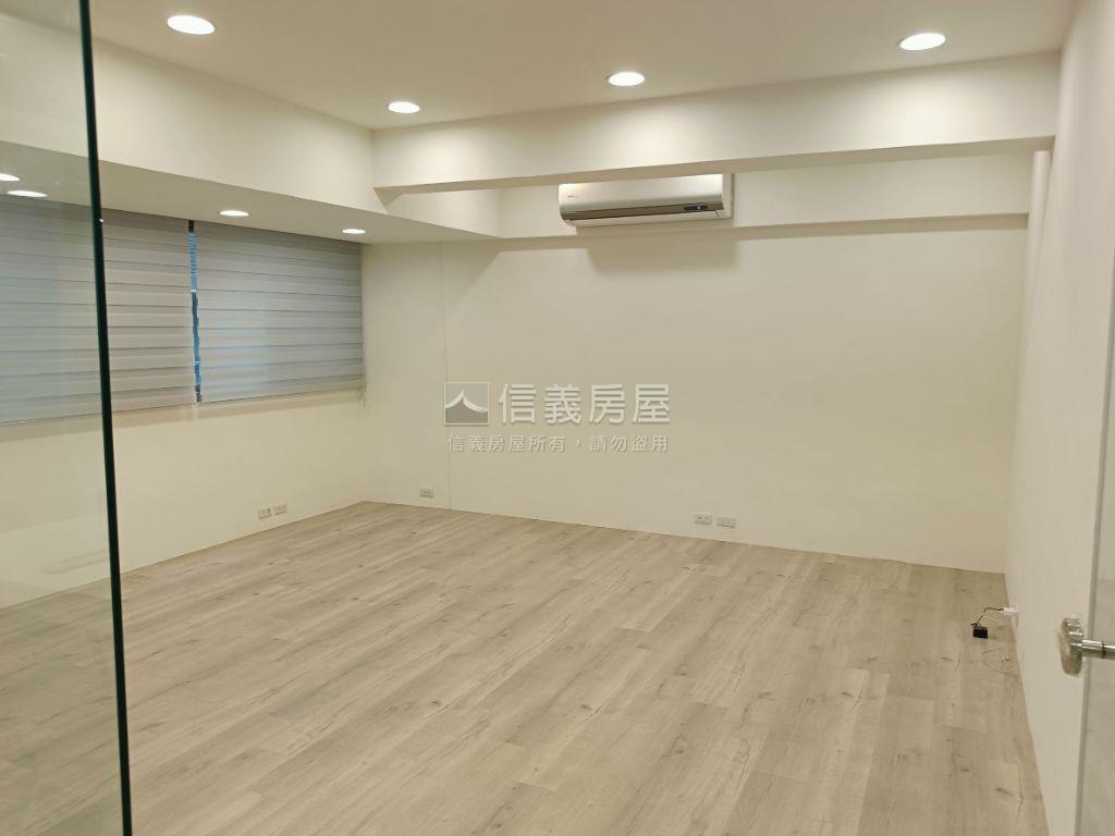 南京復興美裝潢小辦公房屋室內格局與周邊環境
