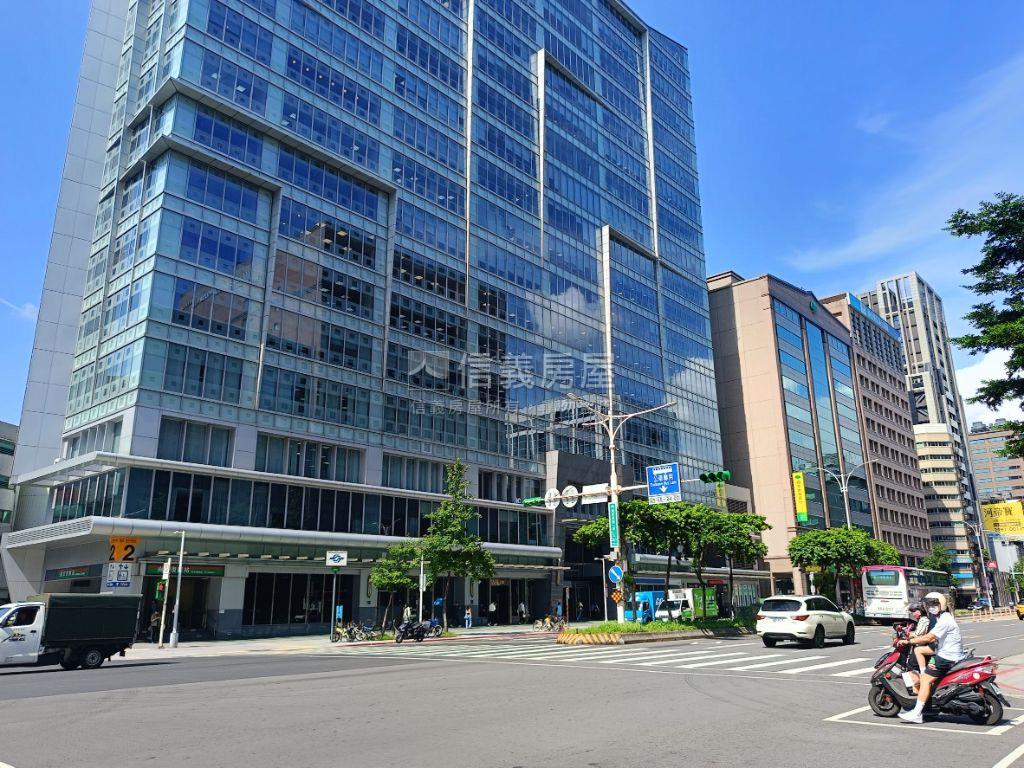 南京復興美裝潢小辦公房屋室內格局與周邊環境