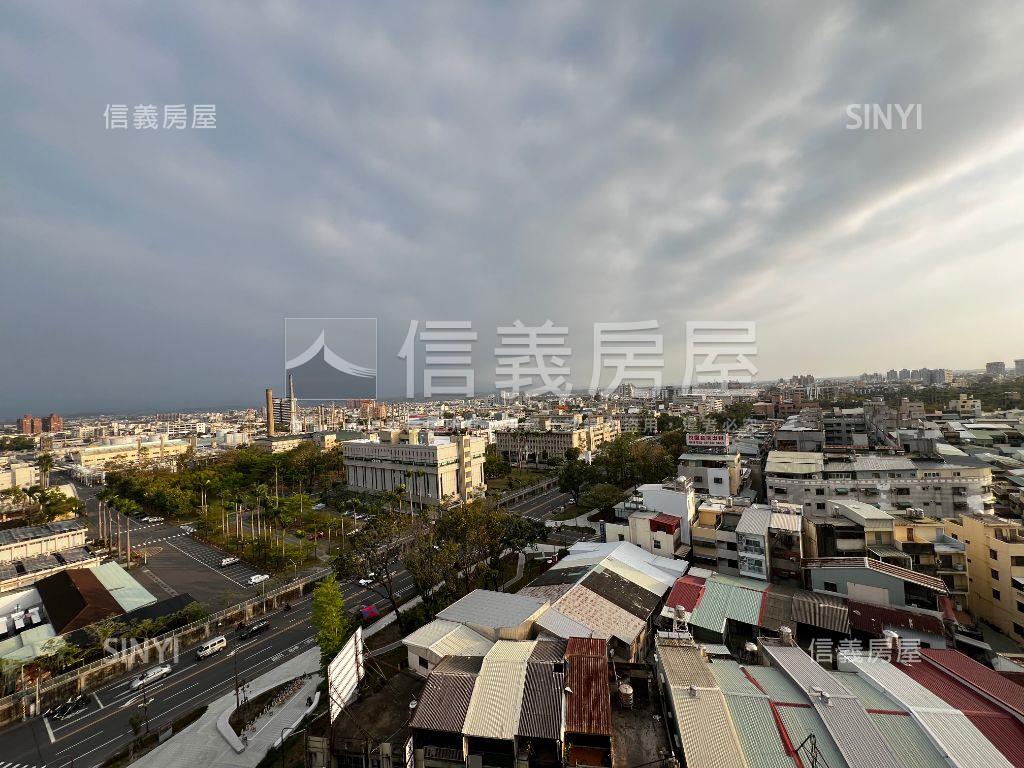 經國新城次高樓層附車位房屋室內格局與周邊環境