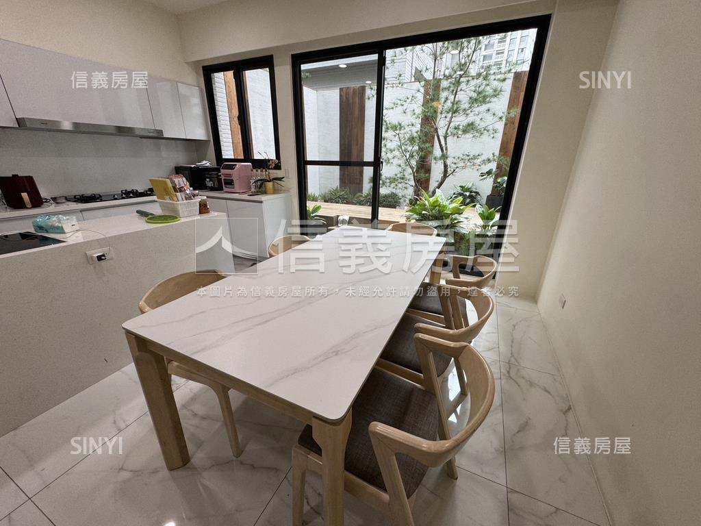 近公園朝南別墅加蓋電梯房屋室內格局與周邊環境