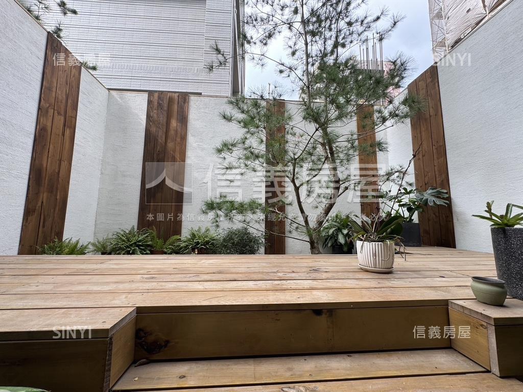 近公園朝南別墅加蓋電梯房屋室內格局與周邊環境