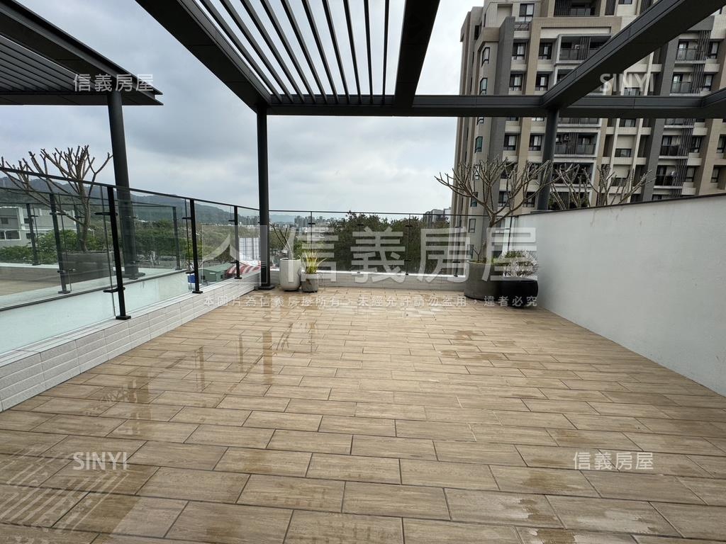 近公園朝南別墅加蓋電梯房屋室內格局與周邊環境