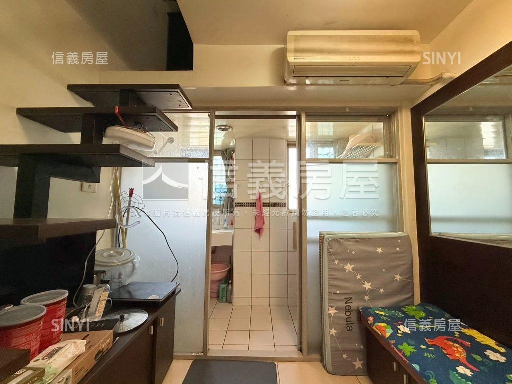 大灣商圈樓中樓美居套房房屋室內格局與周邊環境