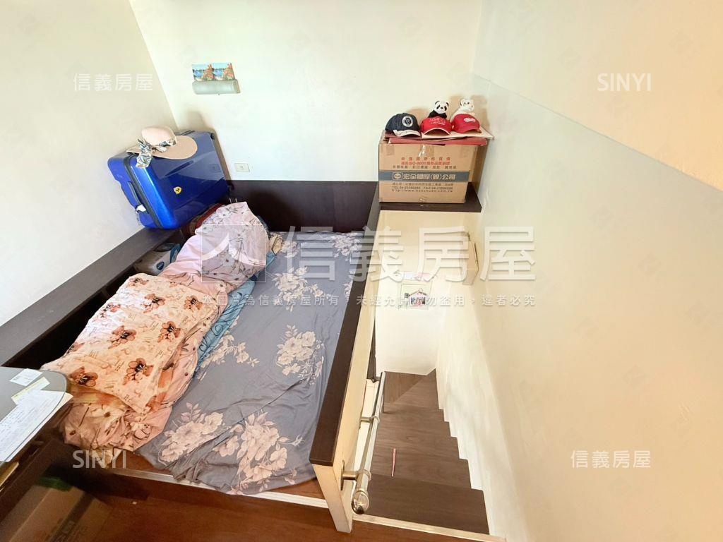 大灣商圈樓中樓美居套房房屋室內格局與周邊環境