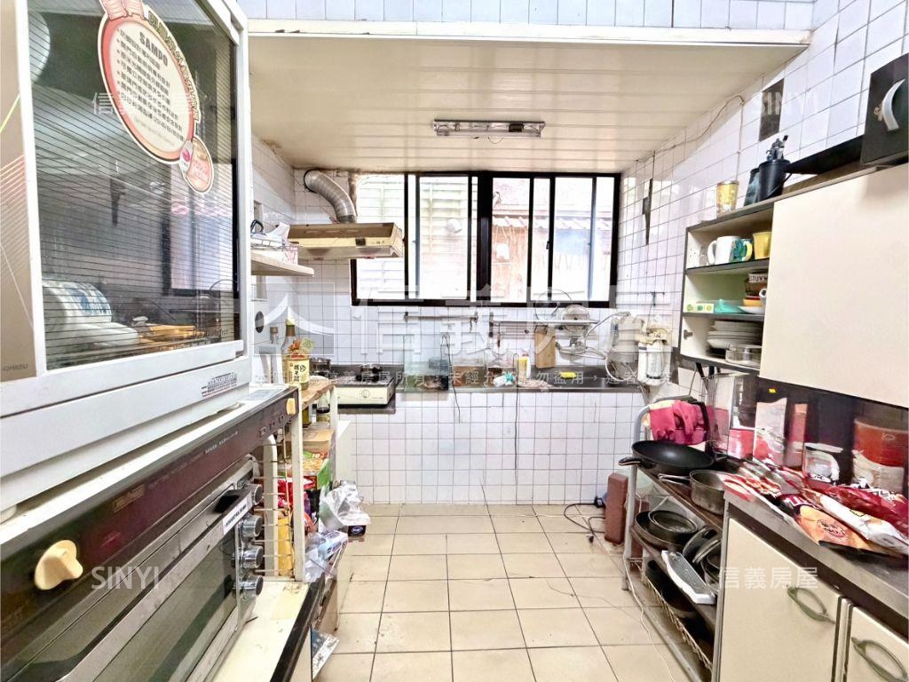 內湖靜巷｜黃金三樓舒適宅房屋室內格局與周邊環境