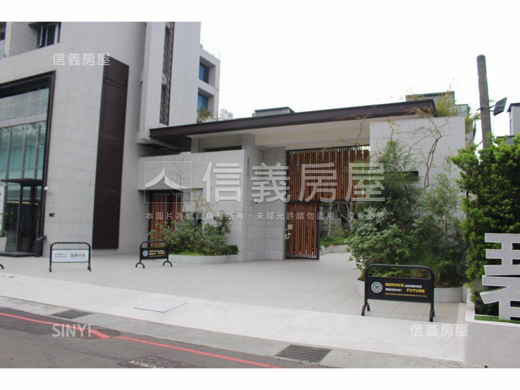 碧國時雍★美妝三房雙平車房屋室內格局與周邊環境