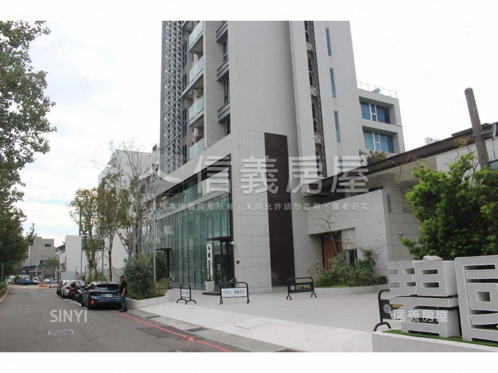 碧國時雍★美妝三房雙平車房屋室內格局與周邊環境