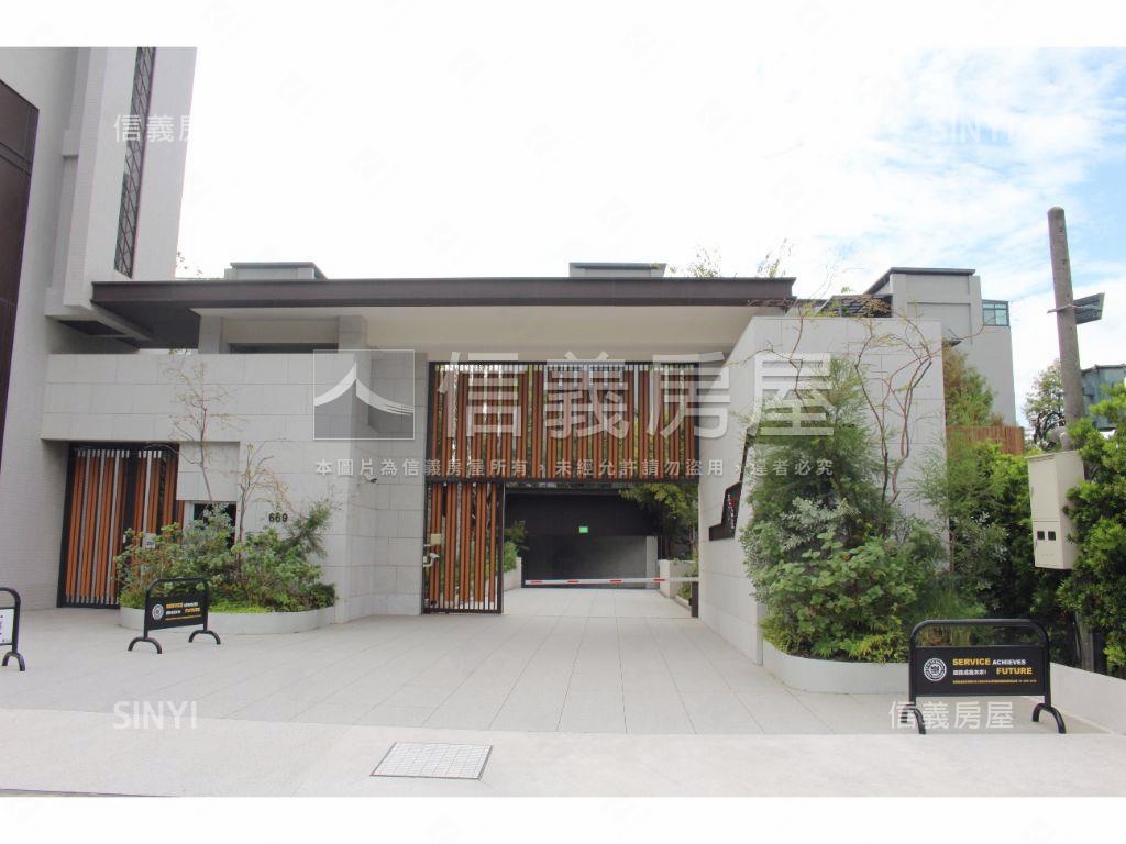 碧國時雍★美妝三房雙平車房屋室內格局與周邊環境