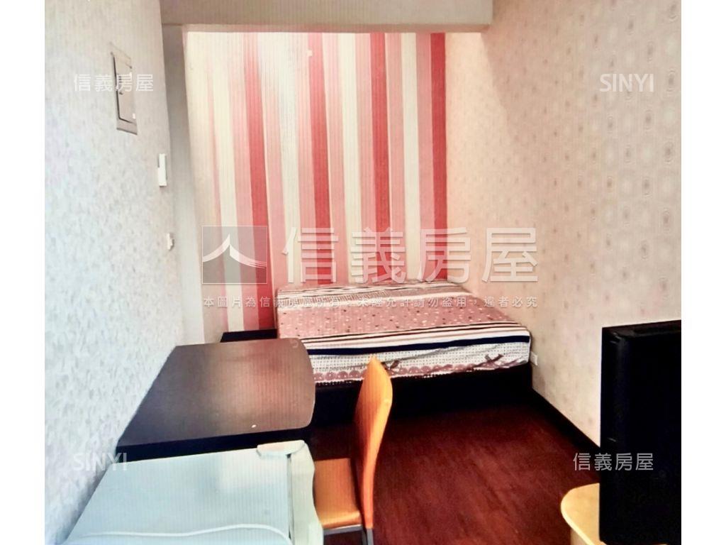 五權國中公寓五套房房屋室內格局與周邊環境