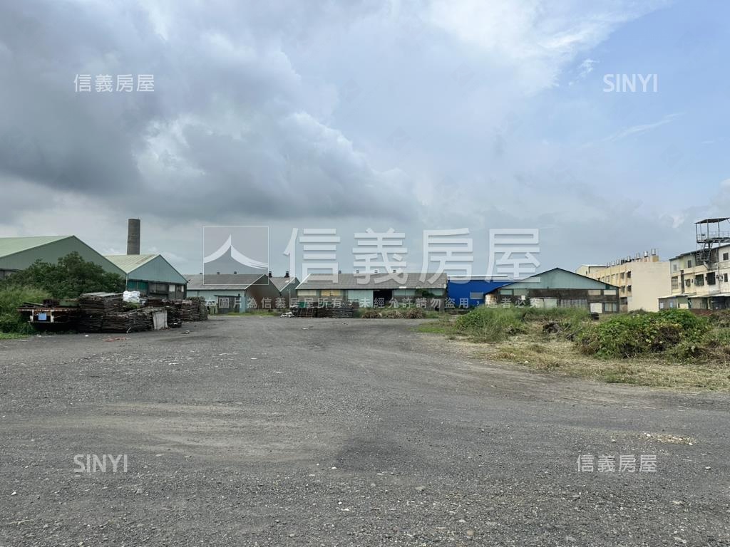 林園千坪甲工土地房屋室內格局與周邊環境