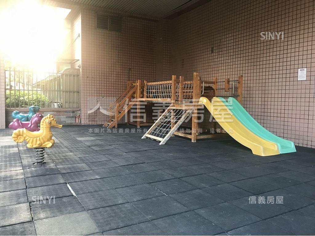 頂天立地＊高樓三房車位房屋室內格局與周邊環境