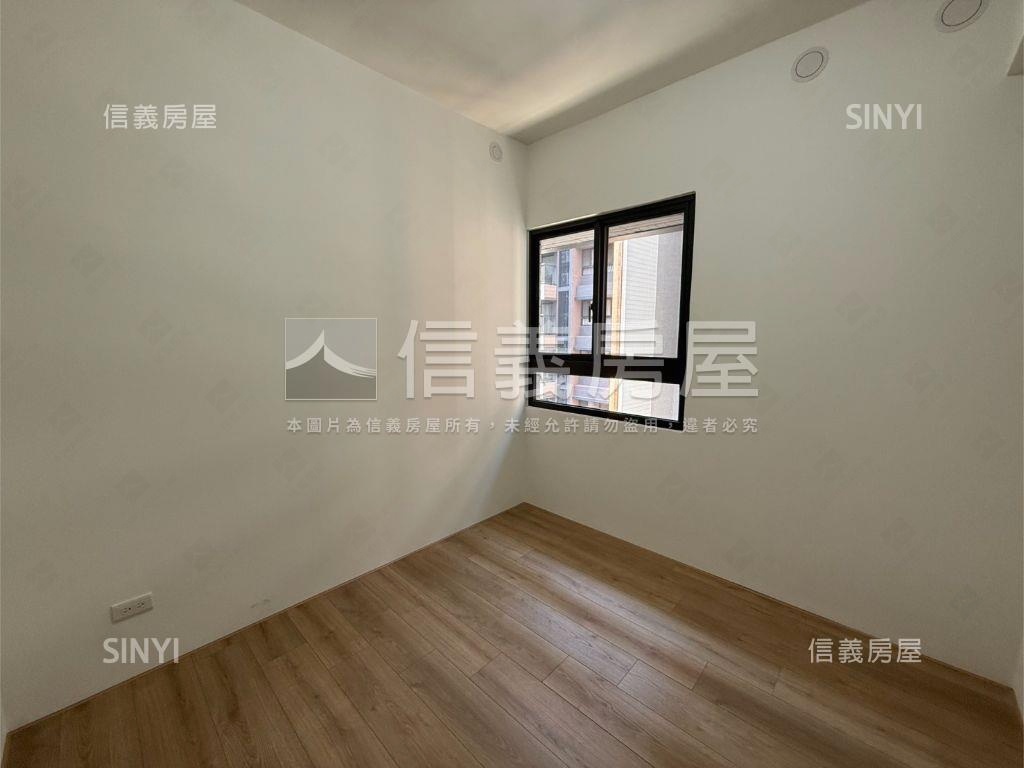 心之所向三房平車稀有釋出房屋室內格局與周邊環境