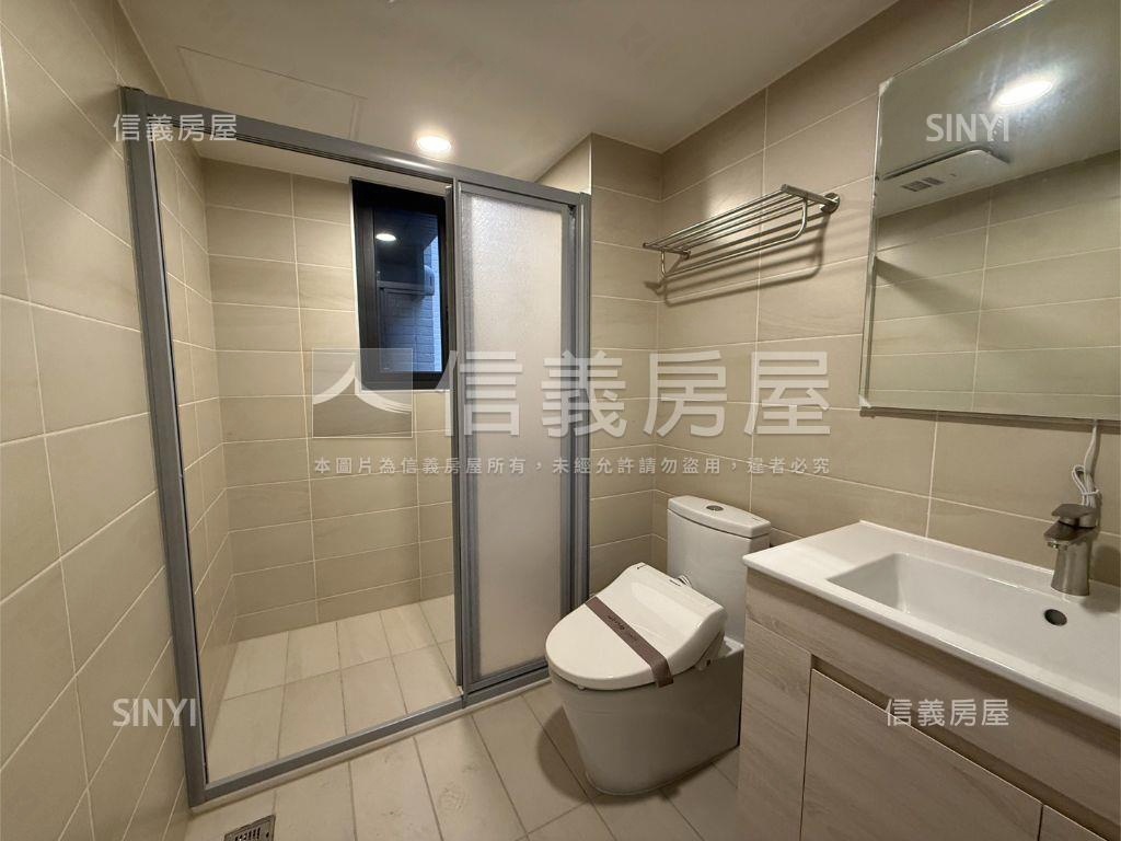 心之所向三房平車稀有釋出房屋室內格局與周邊環境