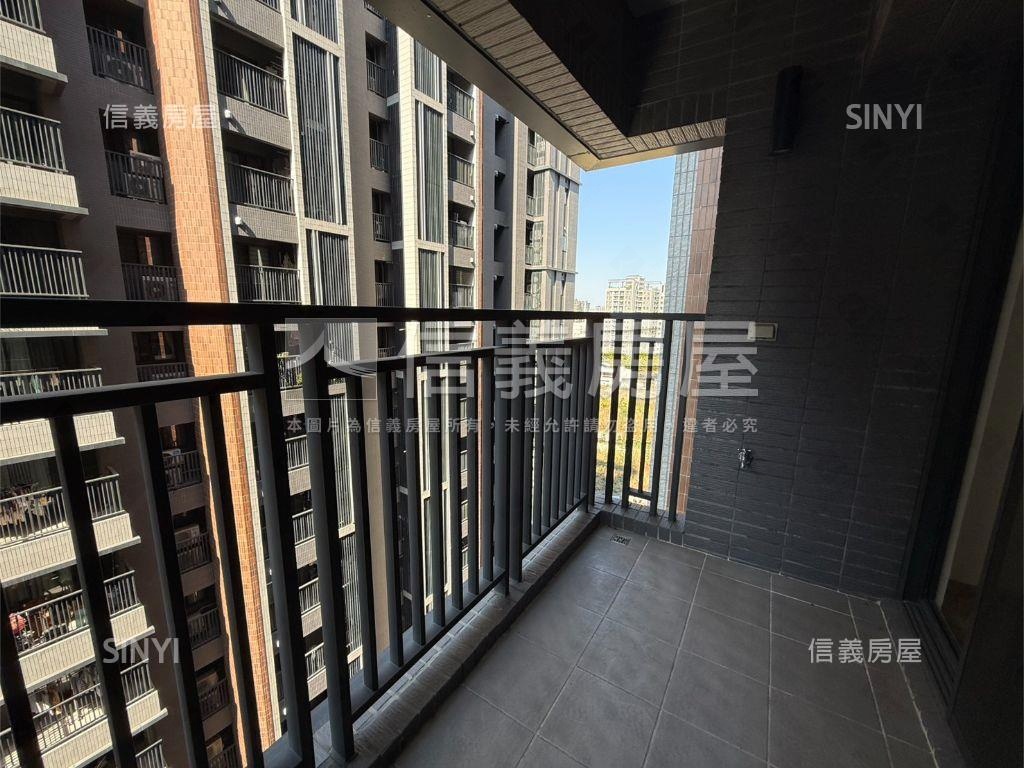 心之所向三房平車稀有釋出房屋室內格局與周邊環境