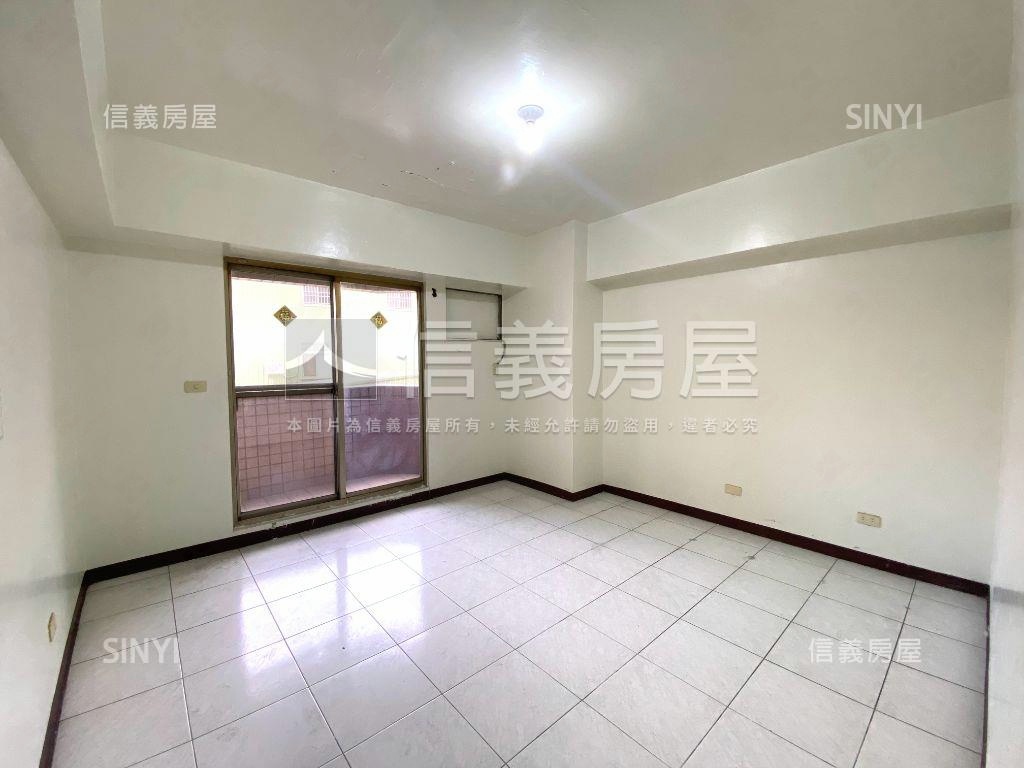歸仁市區吃市金店住房屋室內格局與周邊環境