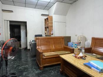 ☆楠梓右昌臨路透天店面