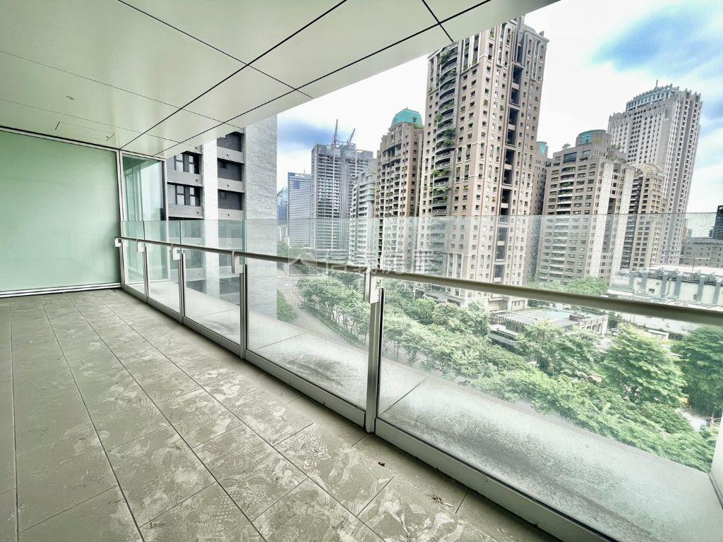 誠售★市政９號傳世名鑄房屋室內格局與周邊環境