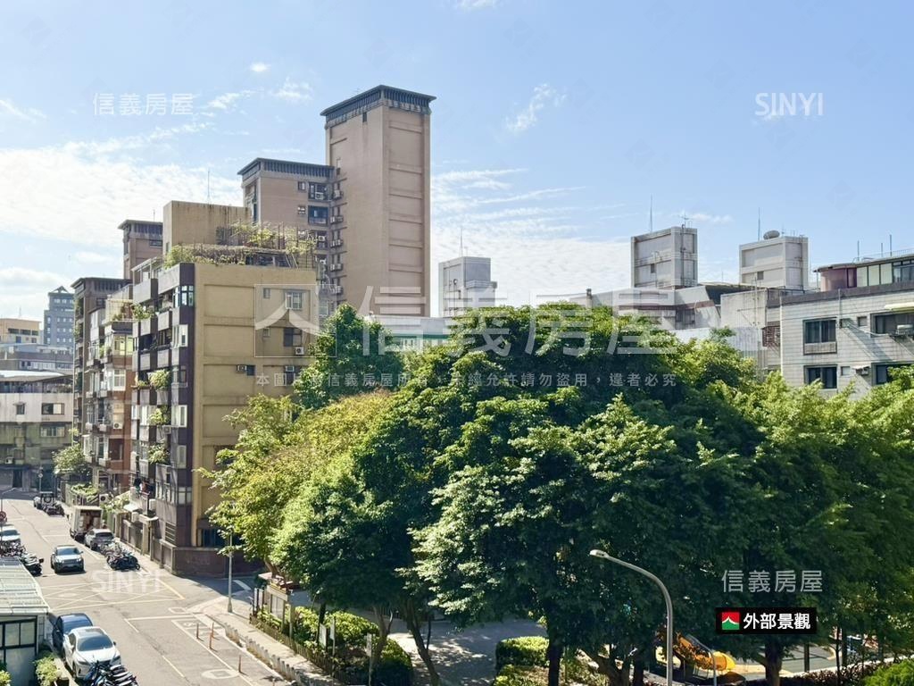 看公園中庭的祥瑞園附車位房屋室內格局與周邊環境