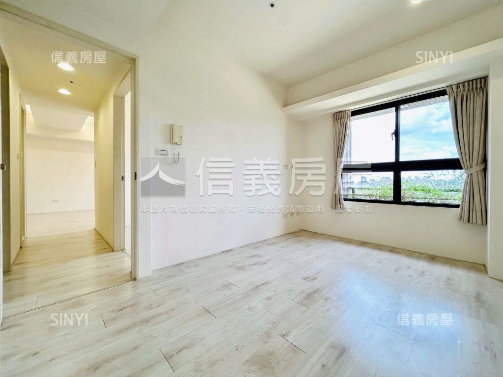 植幸福次頂三房休旅車位房屋室內格局與周邊環境