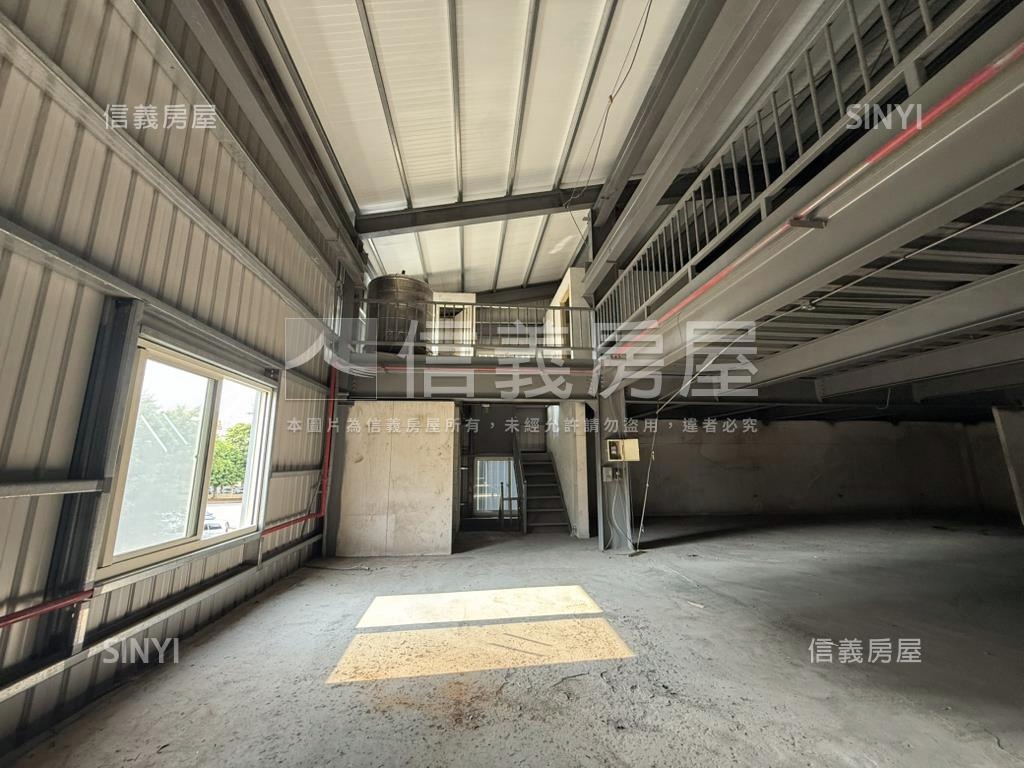工業區乙工角間大地坪廠房房屋室內格局與周邊環境